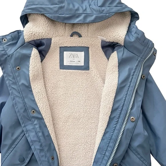 Zara toddler size 3-4Y hooded raincoat - Picture 3 of 7